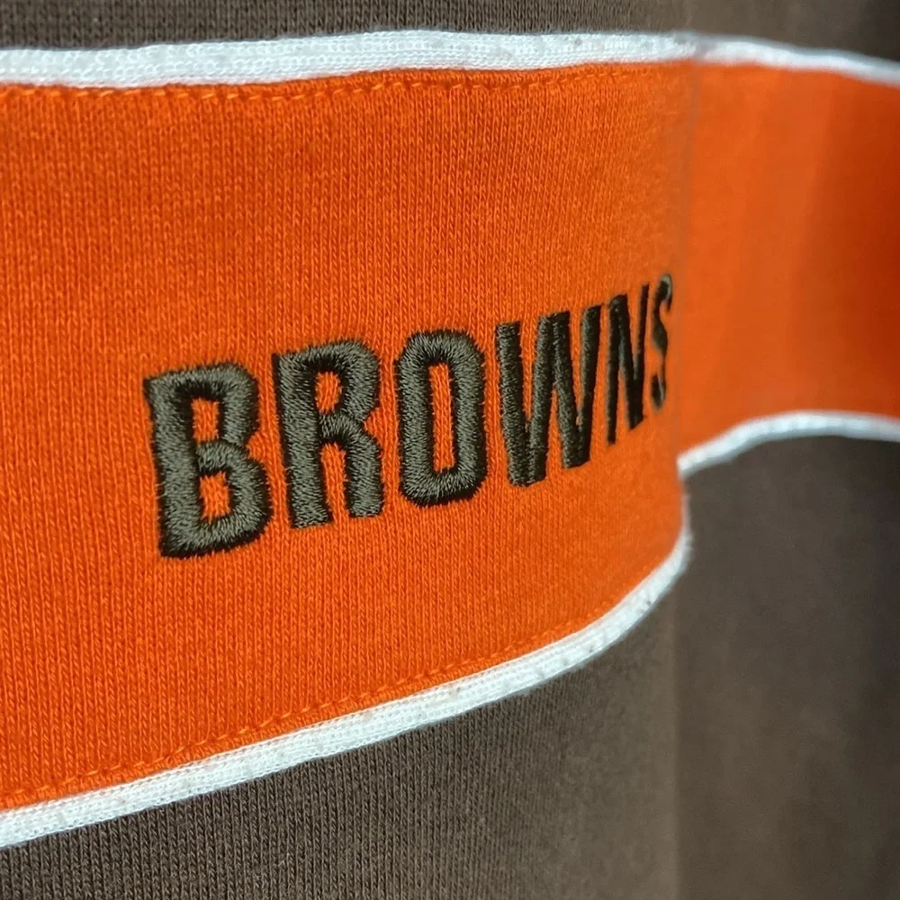PUMA Cleveland Browns V Neck Sweatshirt Size XXL